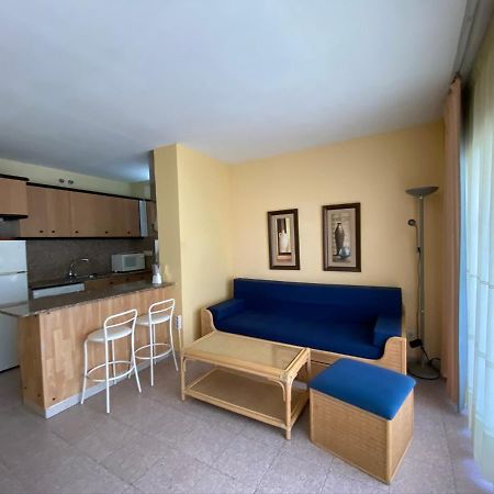 Apartamento Cerca De Playa ซาลอว์ ภายนอก รูปภาพ
