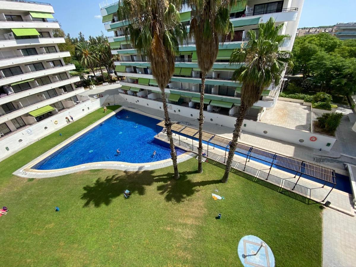Apartamento Cerca De Playa ซาลอว์ ภายนอก รูปภาพ