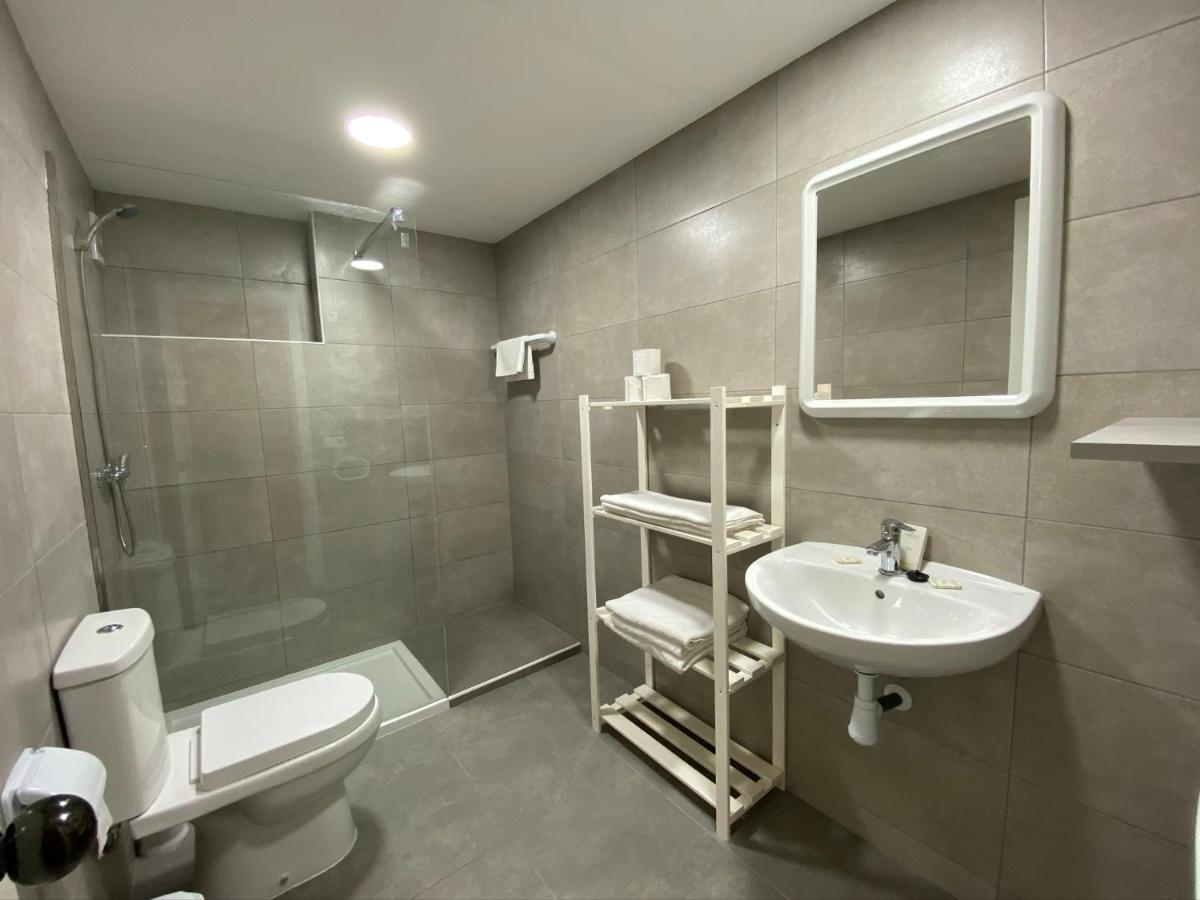 Apartamento Cerca De Playa ซาลอว์ ภายนอก รูปภาพ